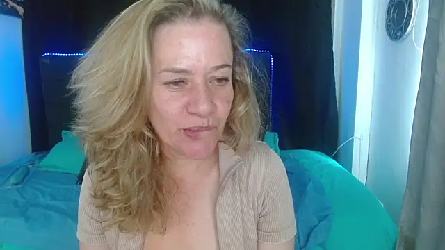 andreea xx online show from February 11, 2:07 pm