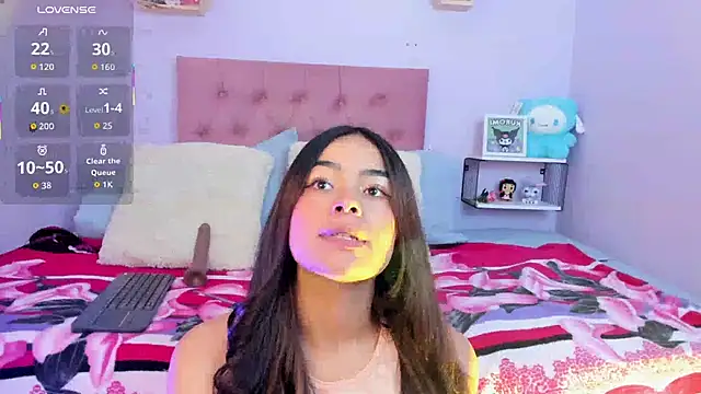 SophieAdamst online show from February 19, 7:24 pm