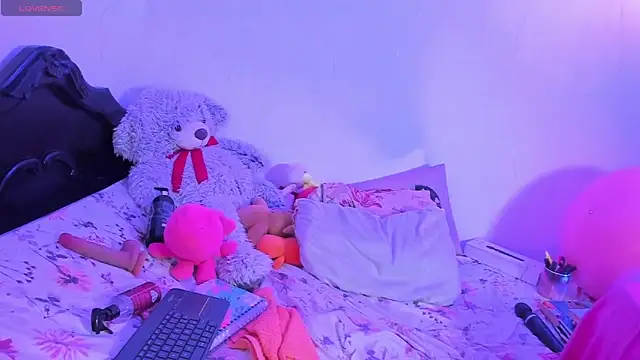 Stacy millerr1 online show from March 29, 1:10 pm