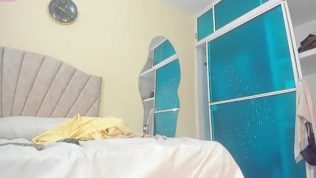 marsmith 1 online show from March 31, 5:51 am