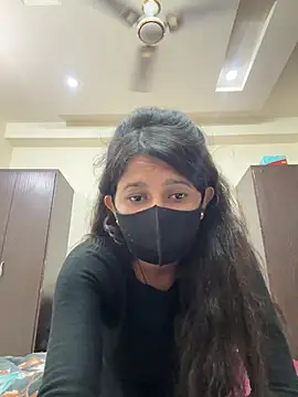 raavigirl online show from March 21, 6:02 pm