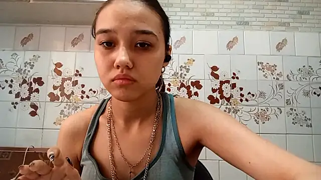 AnnettaBelsito online show from March 28, 1:10 pm