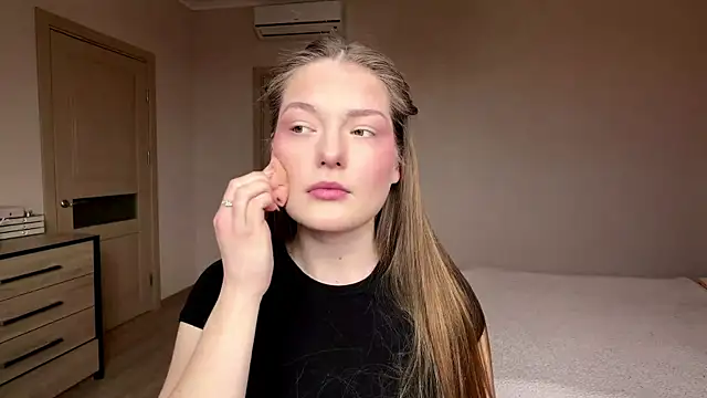 Milayouknow online show from April 2, 12:35 pm