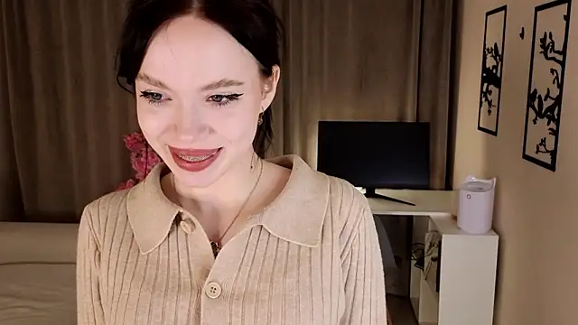 ShirleyGregory  online show from February 14, 2:41 pm