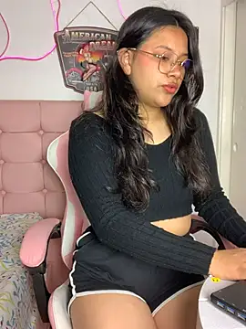 LilithRose  online show from February 24, 1:43 pm