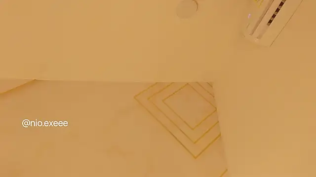 Nioki  online show from March 17, 5:44 am