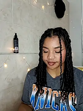 BrianaSweetxxx online show from March 7, 4:08 am