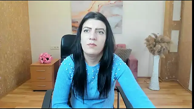 Erin Morales online show from March 2, 8:10 am