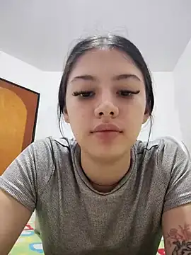 Aurora Pearl online show from March 7, 12:06 am