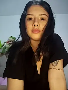 Aurora Pearl online show from February 10, 10:02 pm