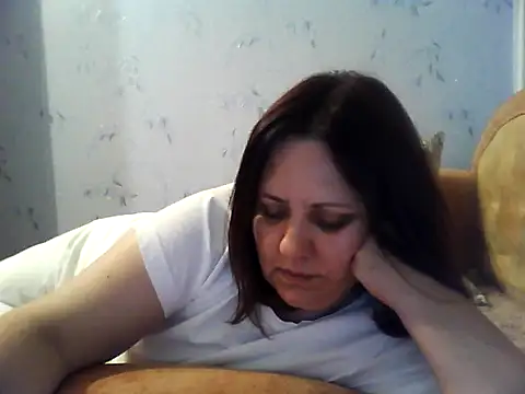 LockyCharm111 online show from May 31, 6:42 pm