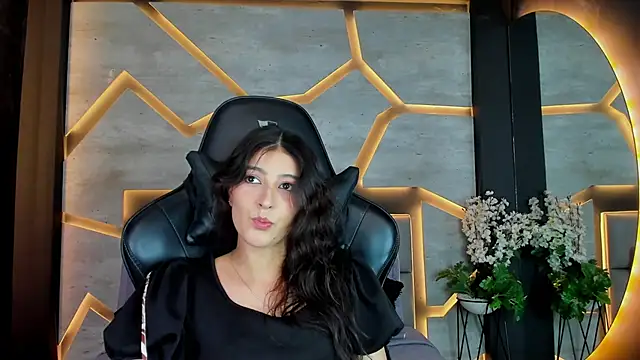 SinLickerr online show from February 24, 8:07 pm