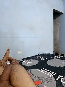 Thehotscorpions2907 online show from April 17, 11:40 pm