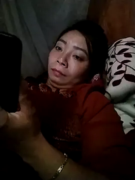 cute-shine online show from April 19, 12:10 am