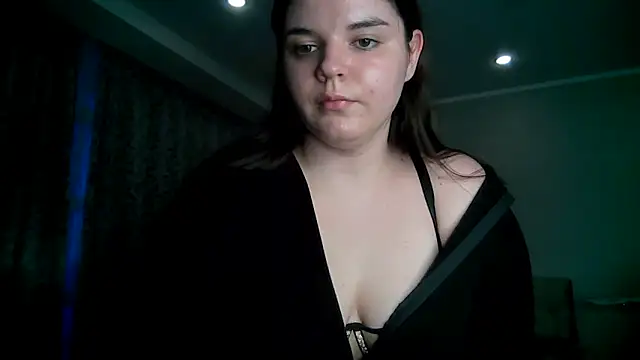 VictoriaPricee online show from April 3, 3:32 pm