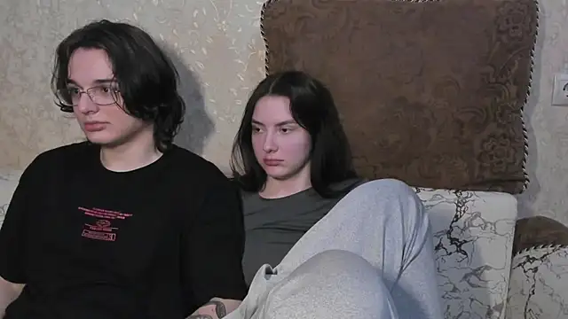 love lina muuur online show from March 19, 2:05 am