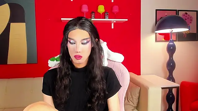 MadisonEsprit online show from April 13, 10:05 am