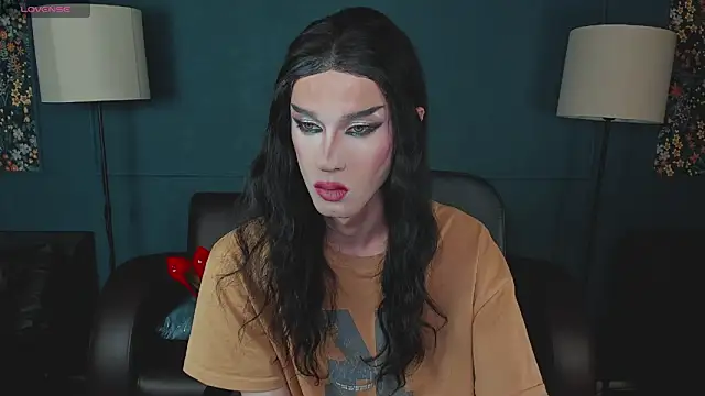 MadisonEsprit online show from March 25, 10:07 am