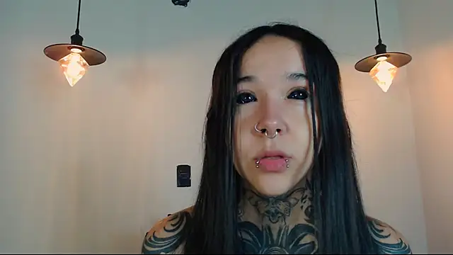 alien eyes09 online show from February 24, 2:11 am