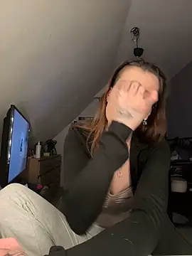 SweetJohana online show from February 20, 7:15 pm