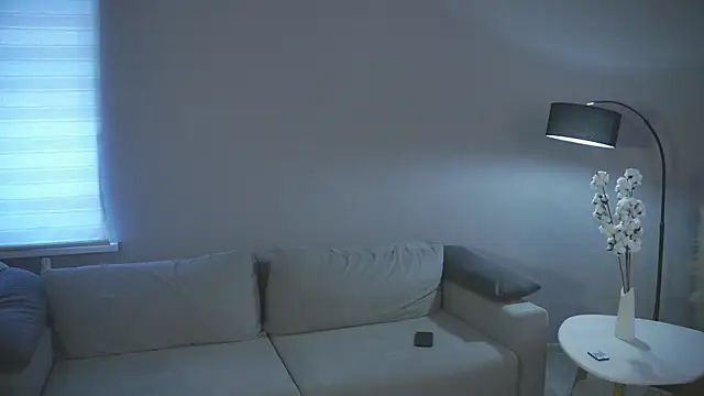 CeIiaShanker online show from February 16, 8:14 am