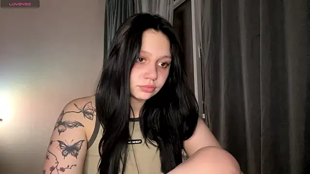 RaquelsHusband online show from February 23, 2:16 pm