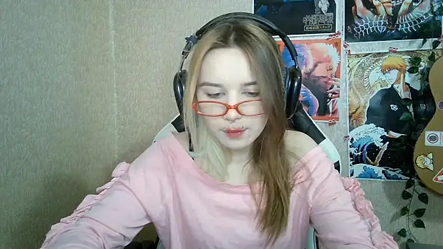 MilaTyan online show from April 3, 5:11 pm