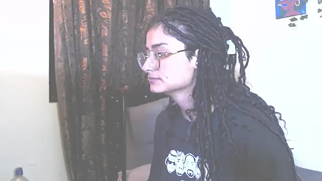 Lili  Clan online show from July 14, 3:44 am