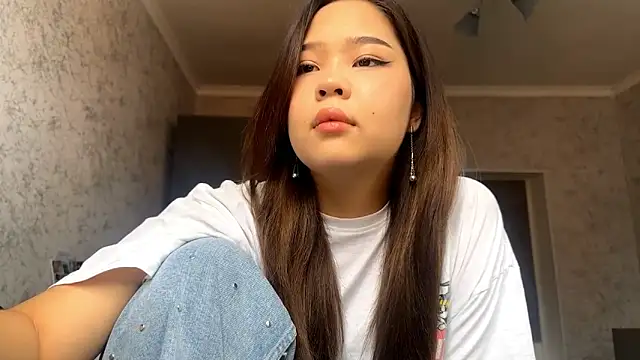 RegenaLandauer online show from March 13, 6:26 am