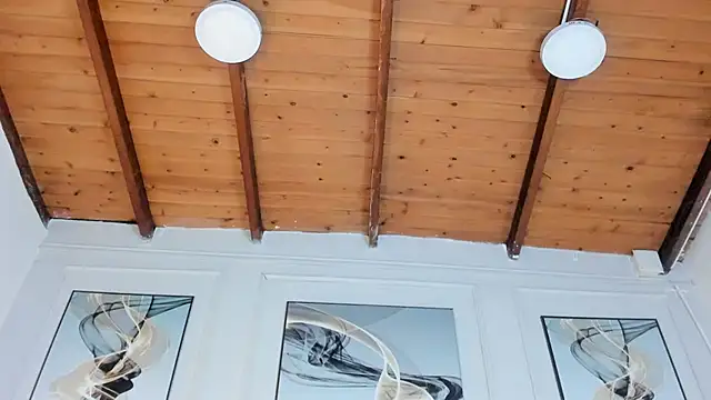 zoe moon   online show from May 28, 11:30 am