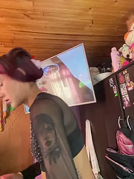 Emily-Fire online show from February 23, 9:25 pm