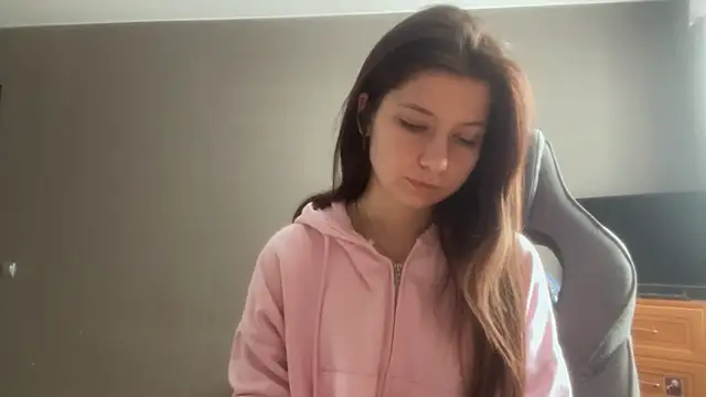 LunnaBliss online show from February 26, 8:13 am