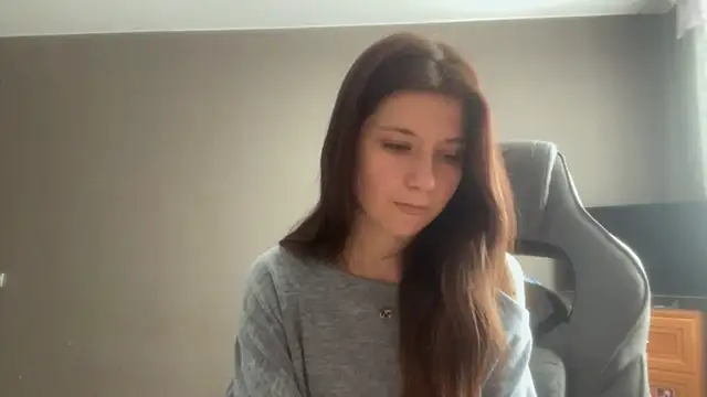 LunnaBliss online show from February 27, 11:10 am