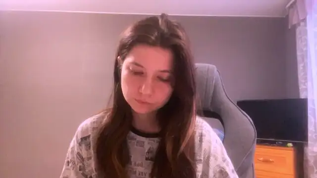 LunnaBliss online show from March 20, 3:33 am