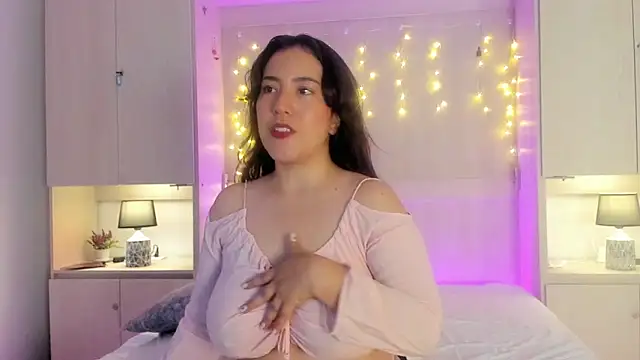 ElaRey  online show from March 27, 12:50 pm