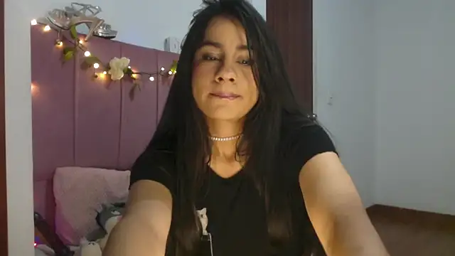 RebecaPalmer online show from February 27, 5:40 am