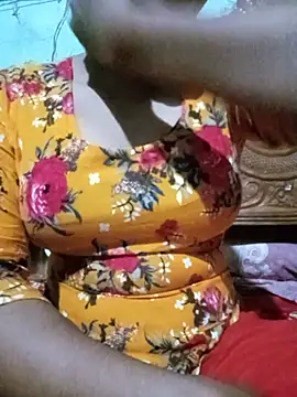 BreezySexyGirl69 online show from July 21, 10:49 am