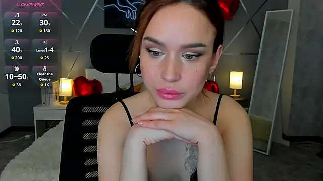 tina xx tina online show from February 18, 12:15 pm