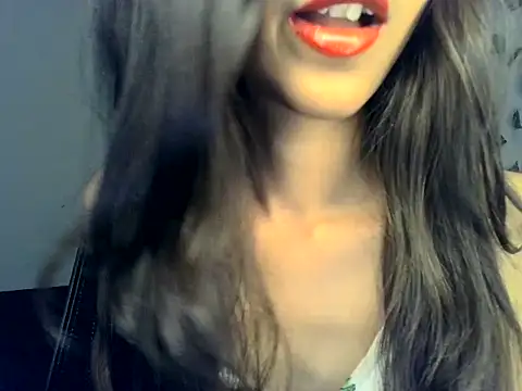 SIKSHA SINGH online show from February 25, 8:24 am