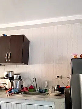 sara cute so online show from April 4, 3:22 pm