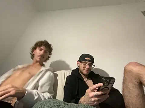 Luitheghoul online show from March 3, 8:09 am