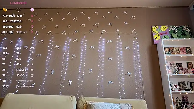 SoraCat online show from March 12, 9:23 am