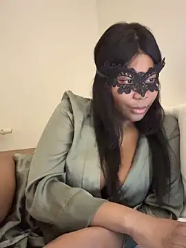  MillaCruz online show from February 21, 9:04 pm