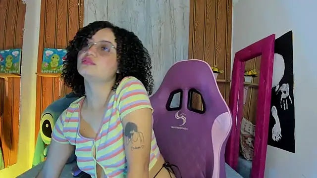 anita west online show from February 26, 7:02 pm