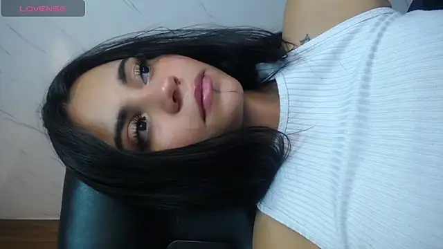 Tamy b  online show from April 9, 6:19 am