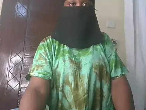 sweetchocolatey-puss online show from February 21, 7:03 pm