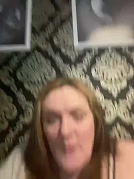 Busty-GilfQuinn online show from February 20, 6:53 pm