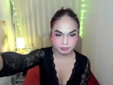 XxMicayxX online show from February 21, 12:39 pm