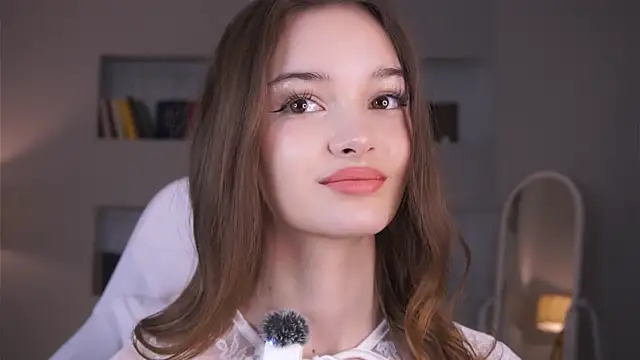 JodiAwyie online show from March 3, 3:51 pm