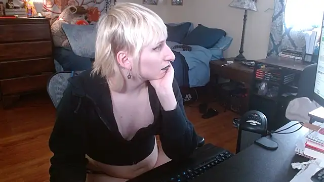 faye rose online show from February 24, 5:33 pm